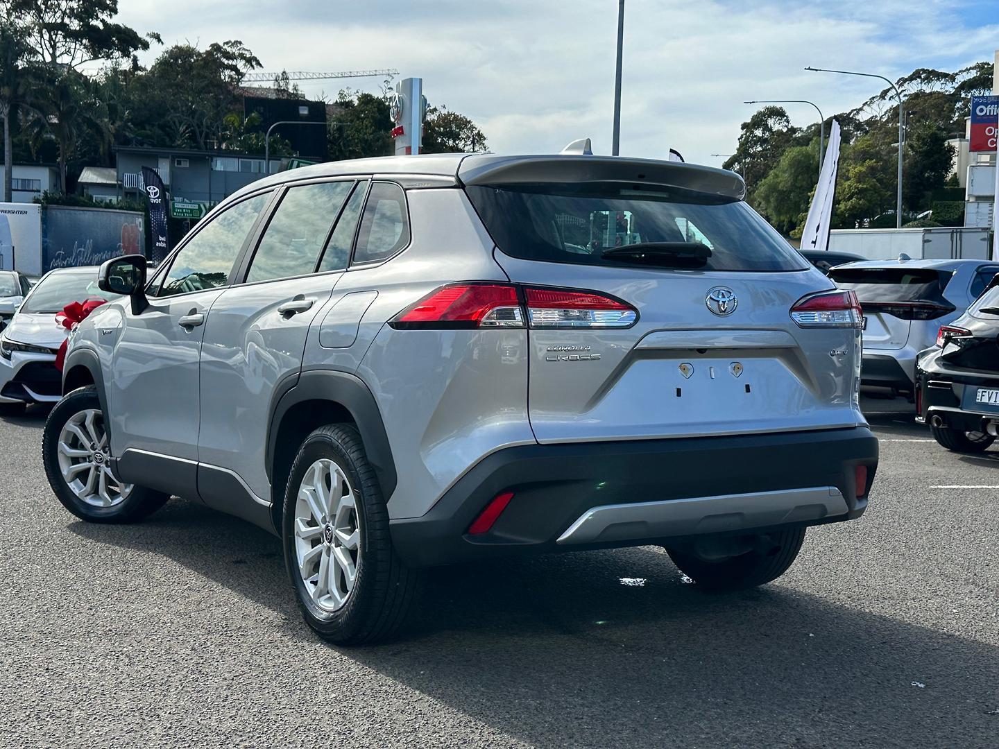2025 Toyota Corolla Cross GX in Silver