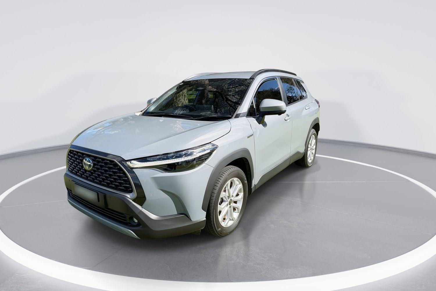 2023 Toyota Corolla Cross GXL in Grey