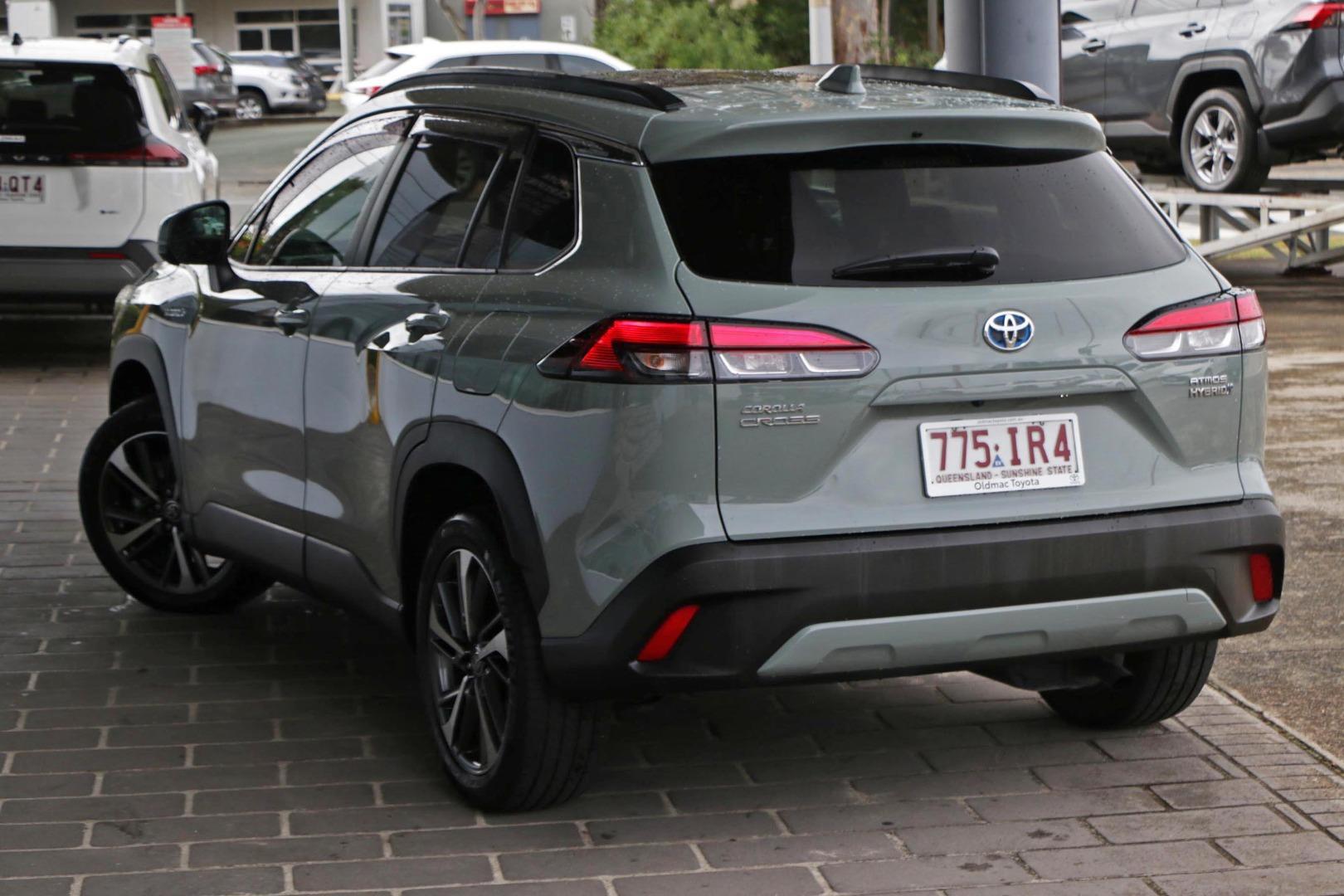 2023 Toyota Corolla Cross Atmos 2WD in Green