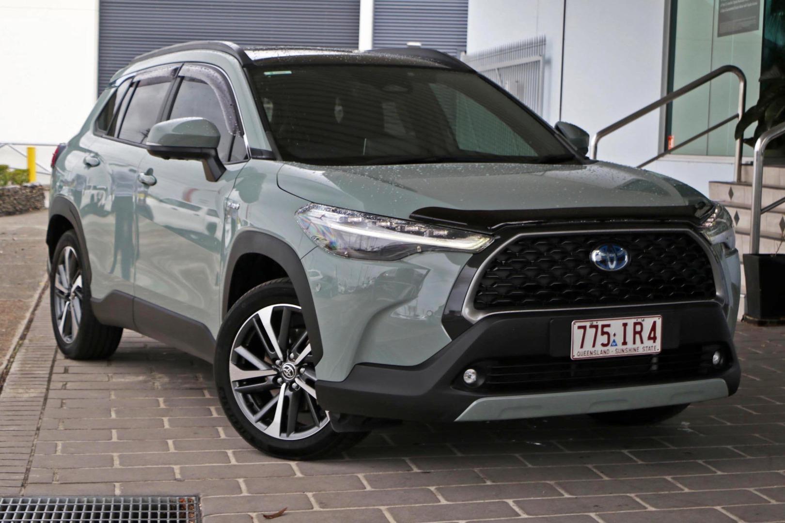 2023 Toyota Corolla Cross Atmos 2WD in Green