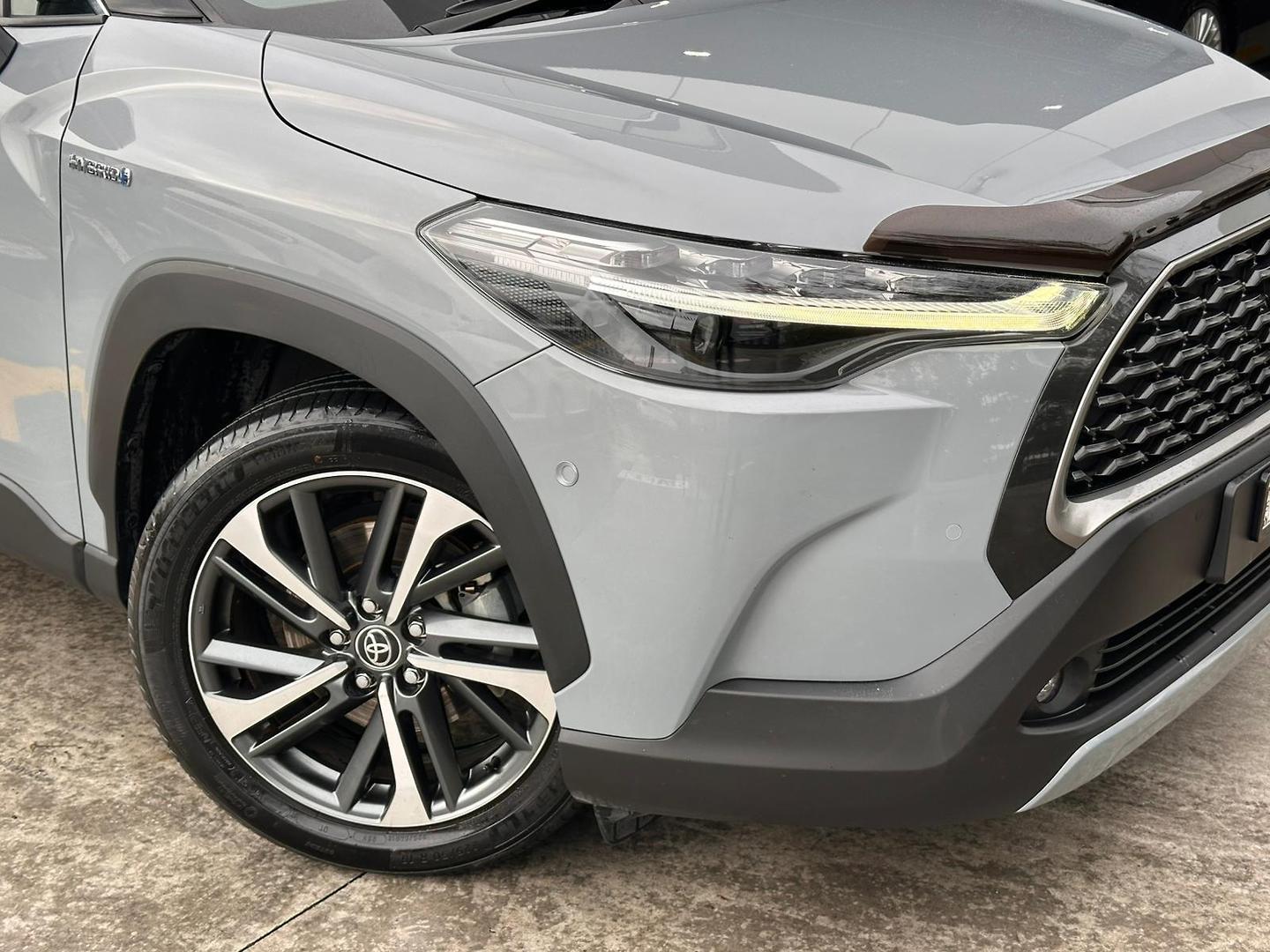 2023 Toyota Corolla Cross Atmos 2WD in Grey