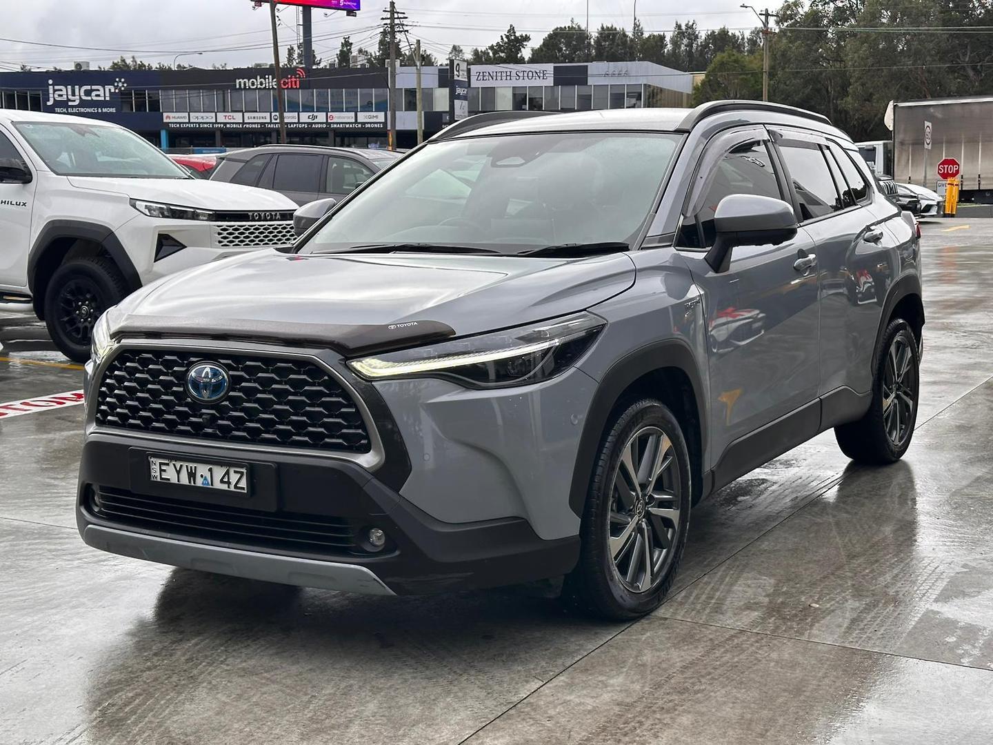 2023 Toyota Corolla Cross Atmos 2WD in Grey