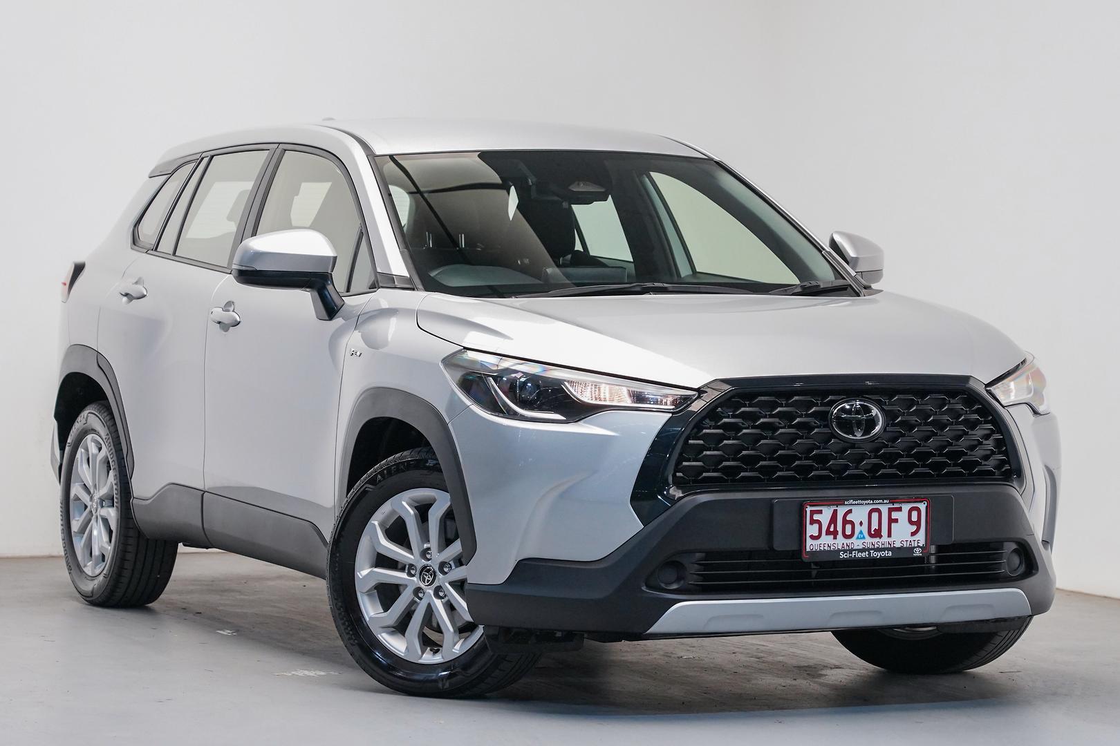 2025 Toyota Corolla Cross GX in Silver