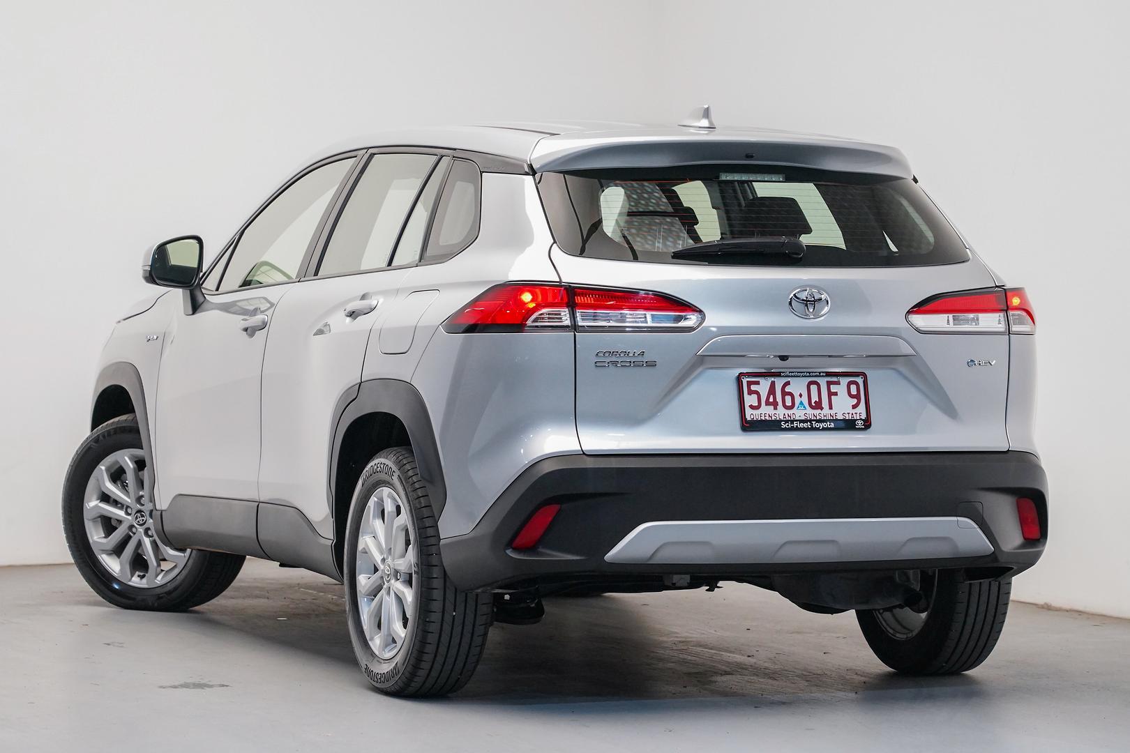 2025 Toyota Corolla Cross GX in Silver