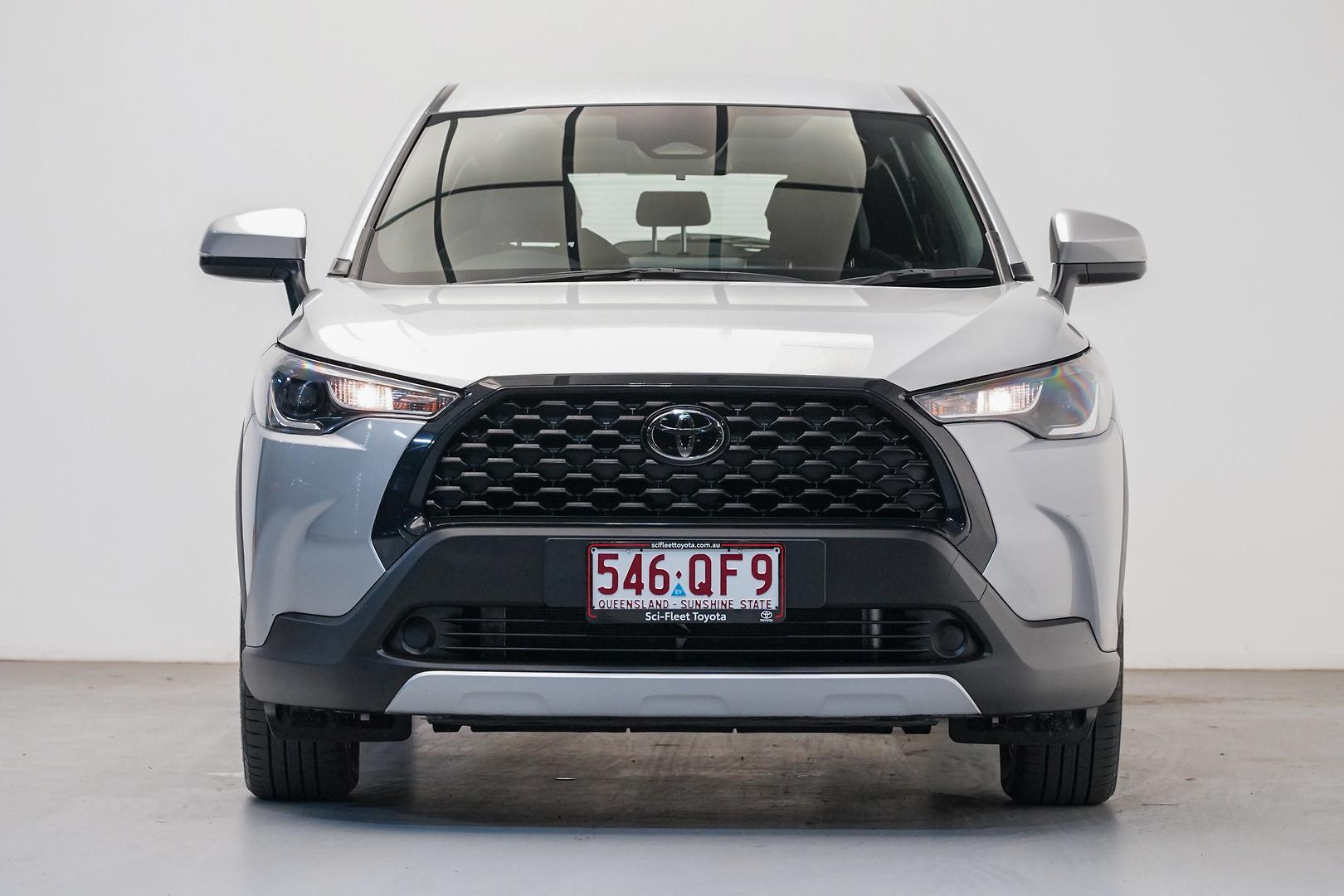 2025 Toyota Corolla Cross GX in Silver