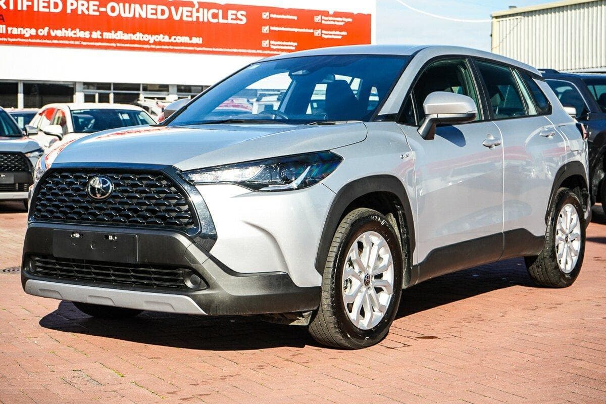 2025 Toyota Corolla Cross GX in Silver