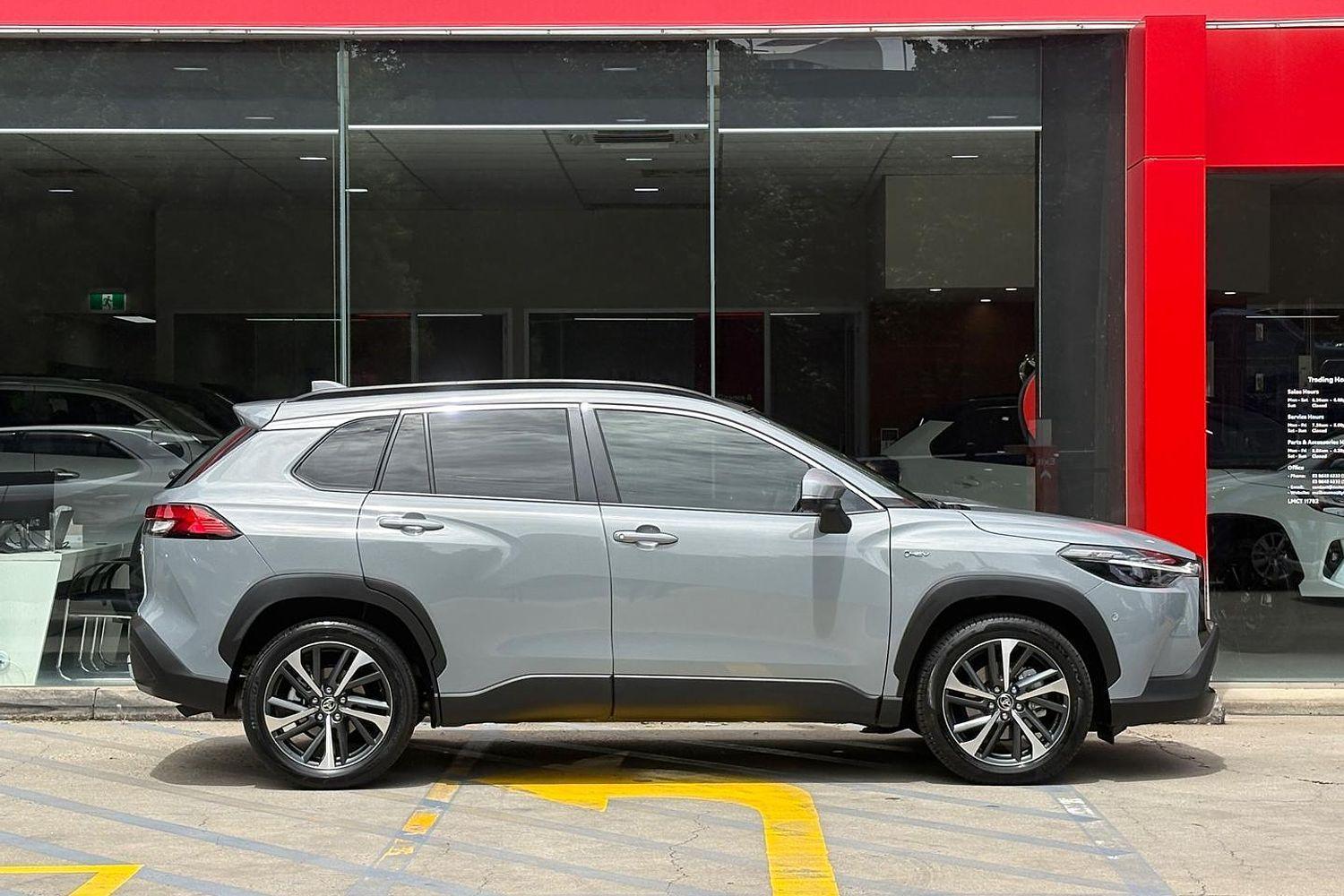 2024 Toyota Corolla Cross Atmos 2WD in Grey