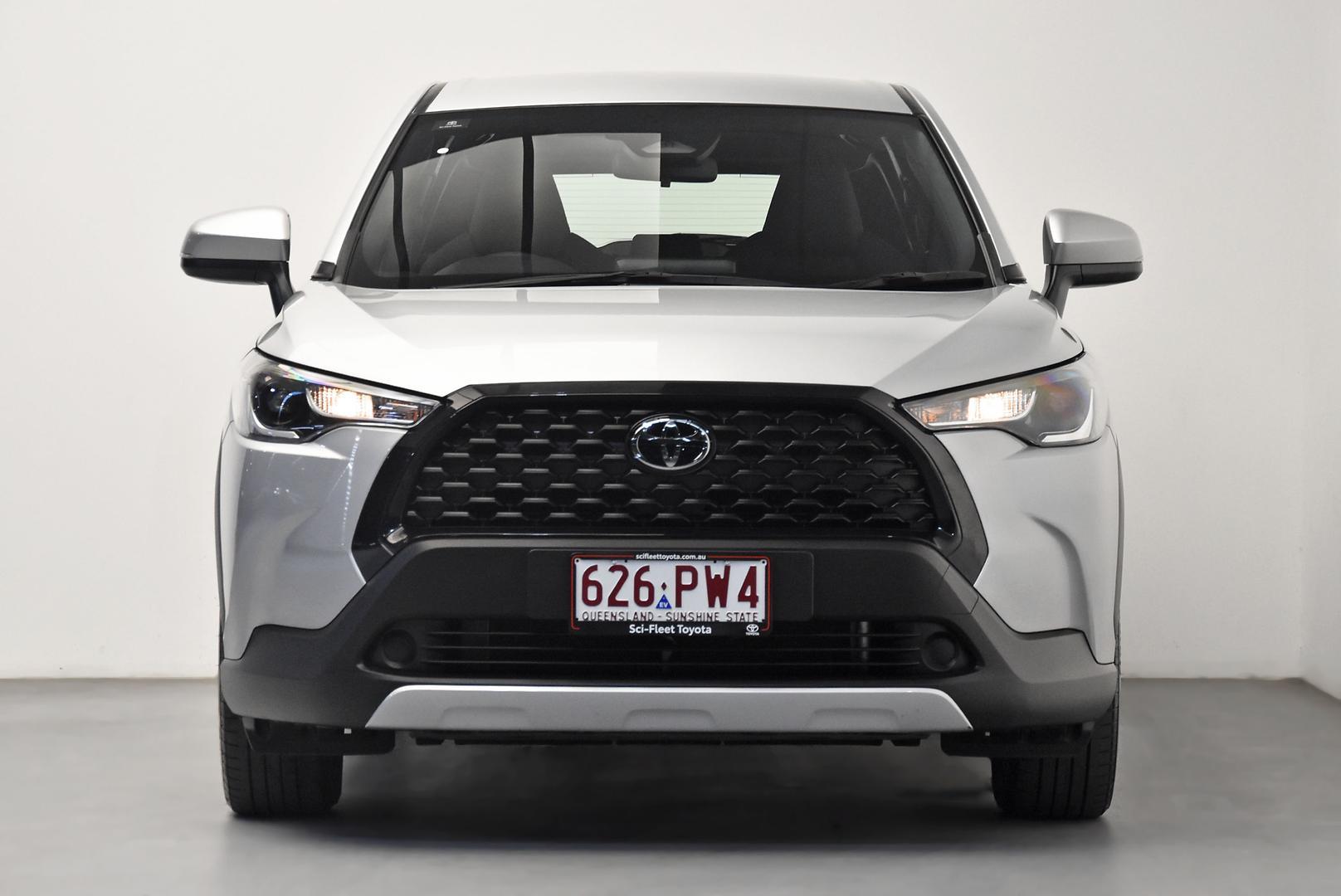 2025 Toyota Corolla Cross GX in Silver