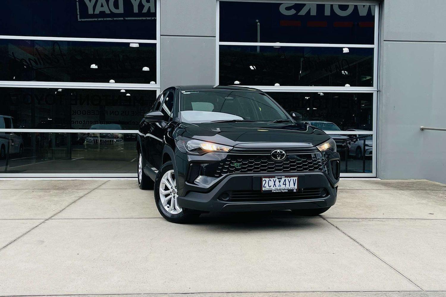 2025 Toyota Corolla Cross GX in Black
