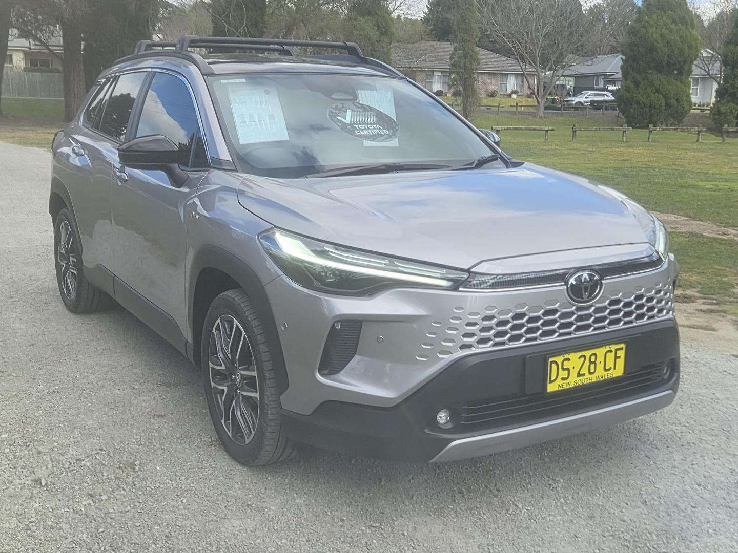 2025 Toyota Corolla Cross Atmos 2WD in Silver