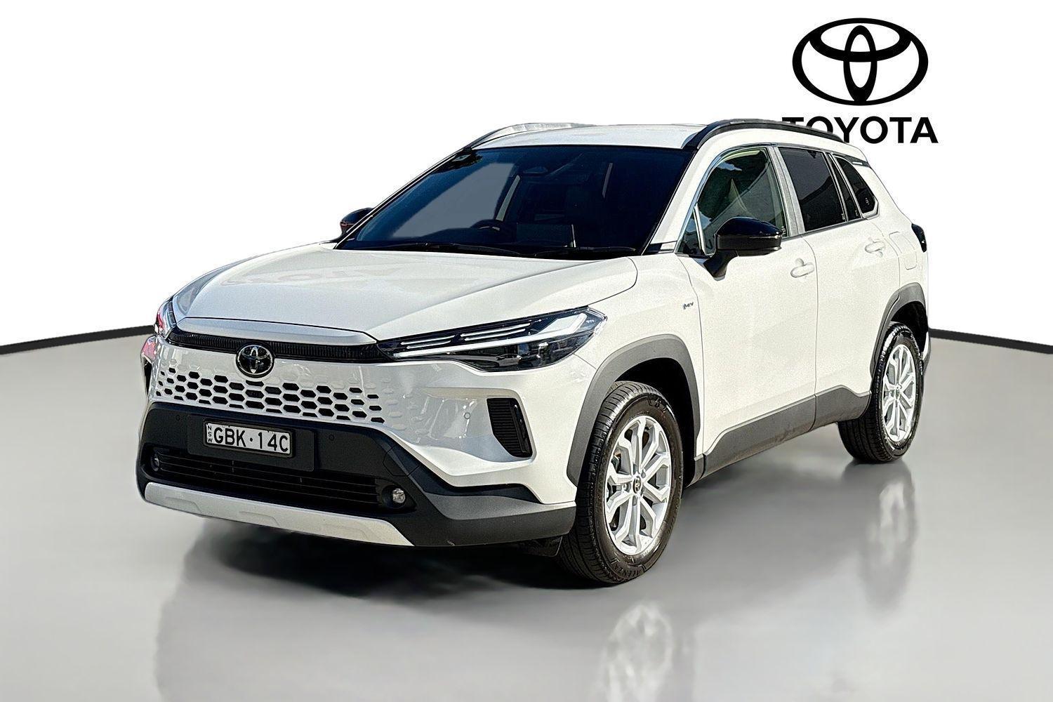 2026 Toyota Corolla Cross GXL in White