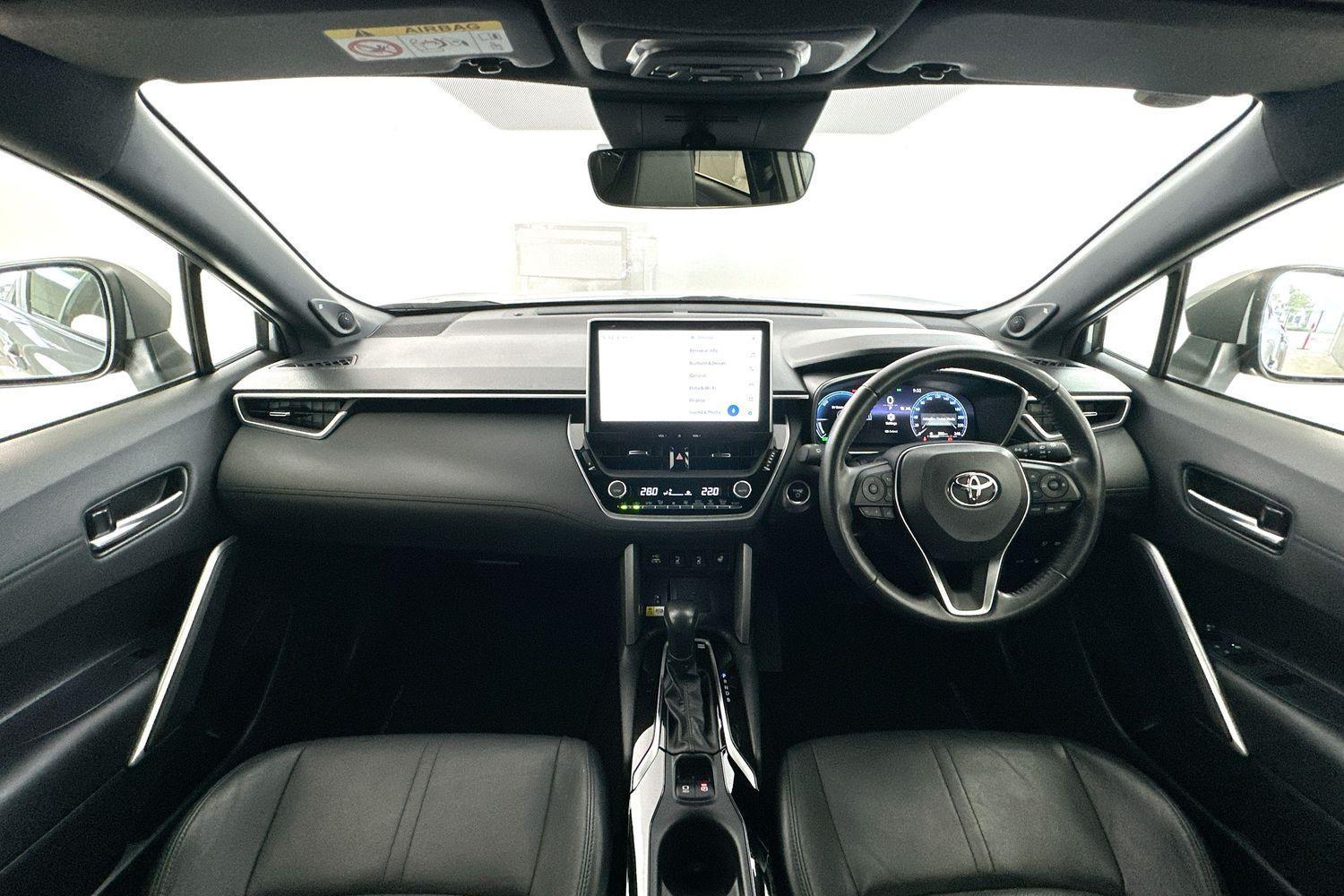 2023 Toyota Corolla Cross Atmos AWD in Grey