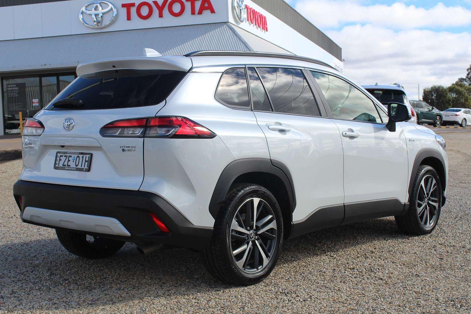 2025 Toyota Corolla Cross Atmos AWD in White