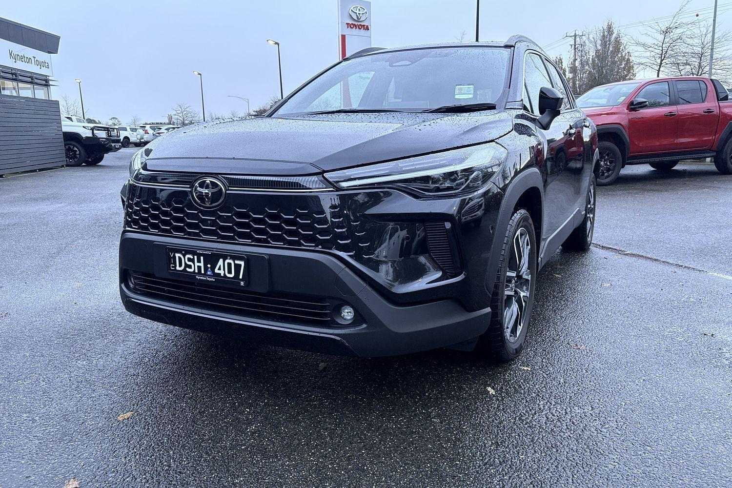 2025 Toyota Corolla Cross Atmos in Black