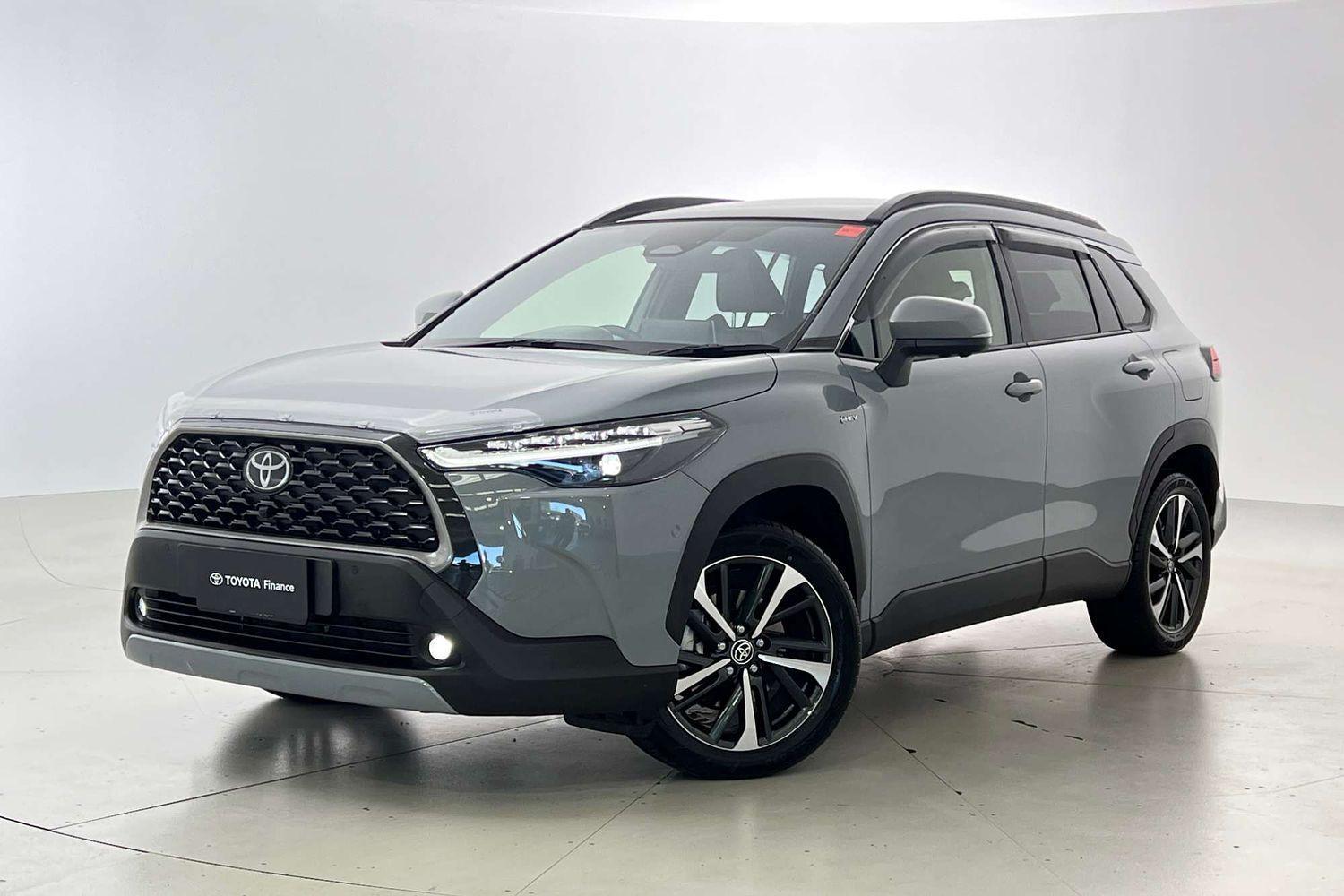 2025 Toyota Corolla Cross Atmos AWD in Grey