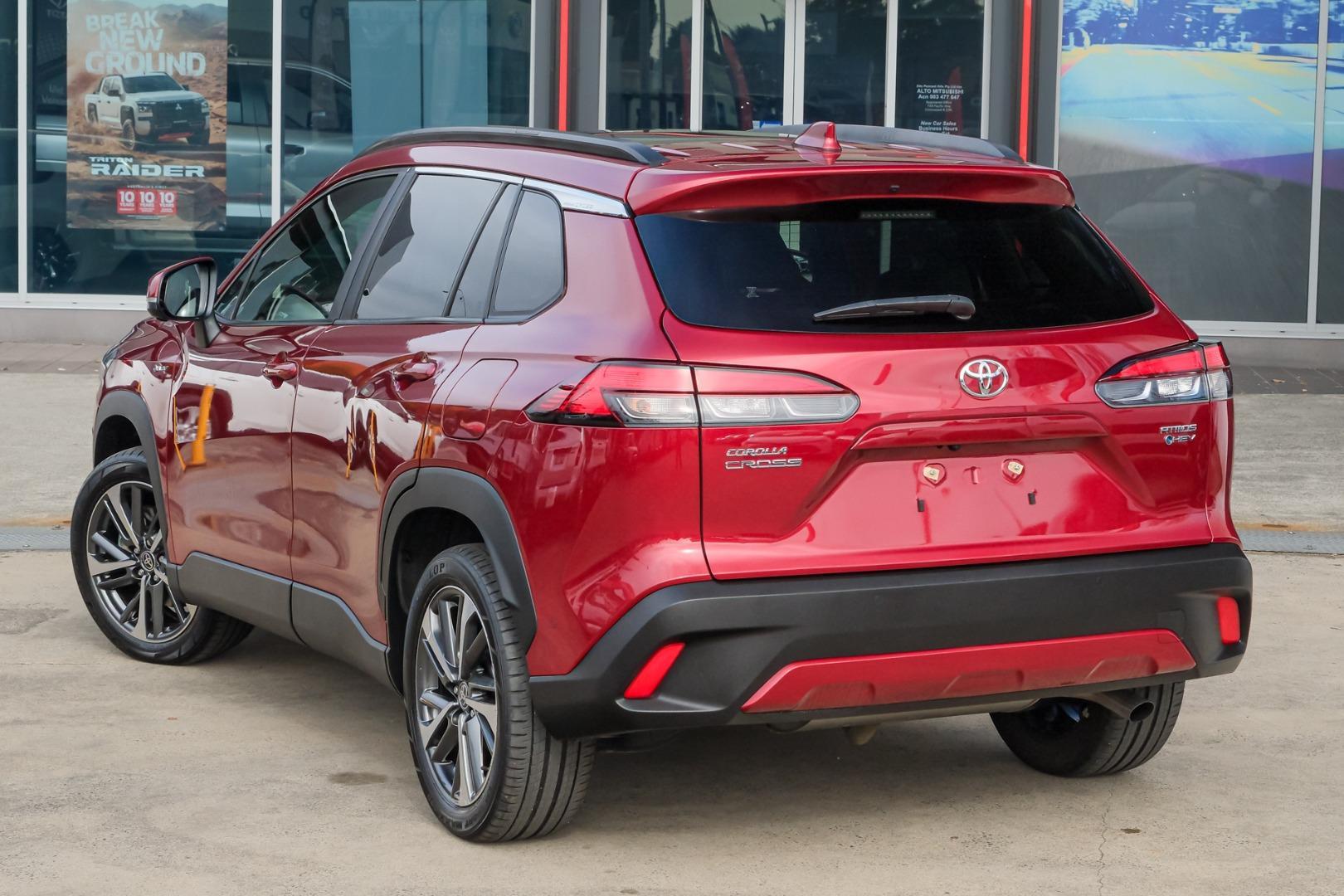 2024 Toyota Corolla Cross Atmos AWD in Red