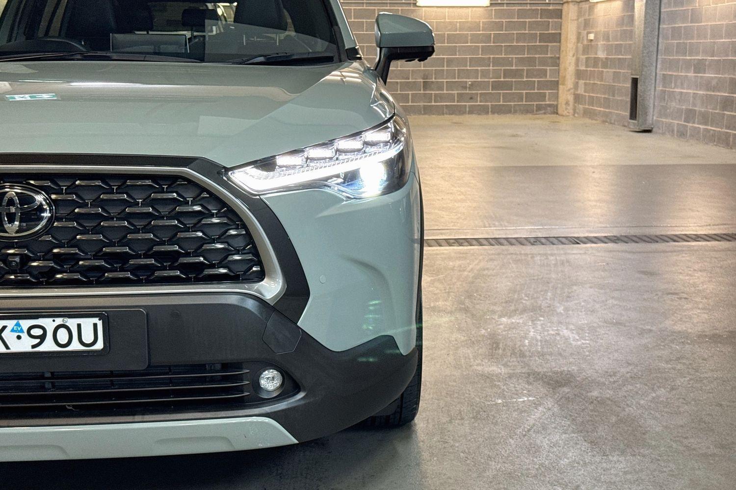 2024 Toyota Corolla Cross Atmos AWD in Green