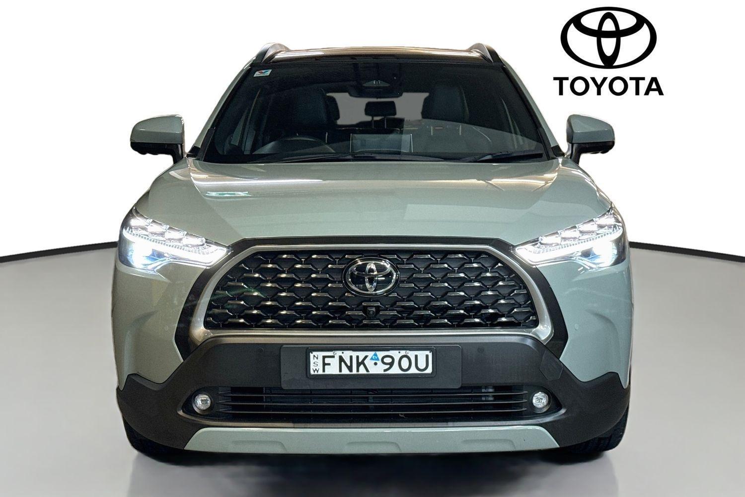 2024 Toyota Corolla Cross Atmos AWD in Green