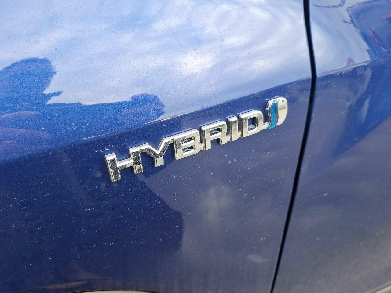 2022 Toyota Corolla Cross GXL in Blue