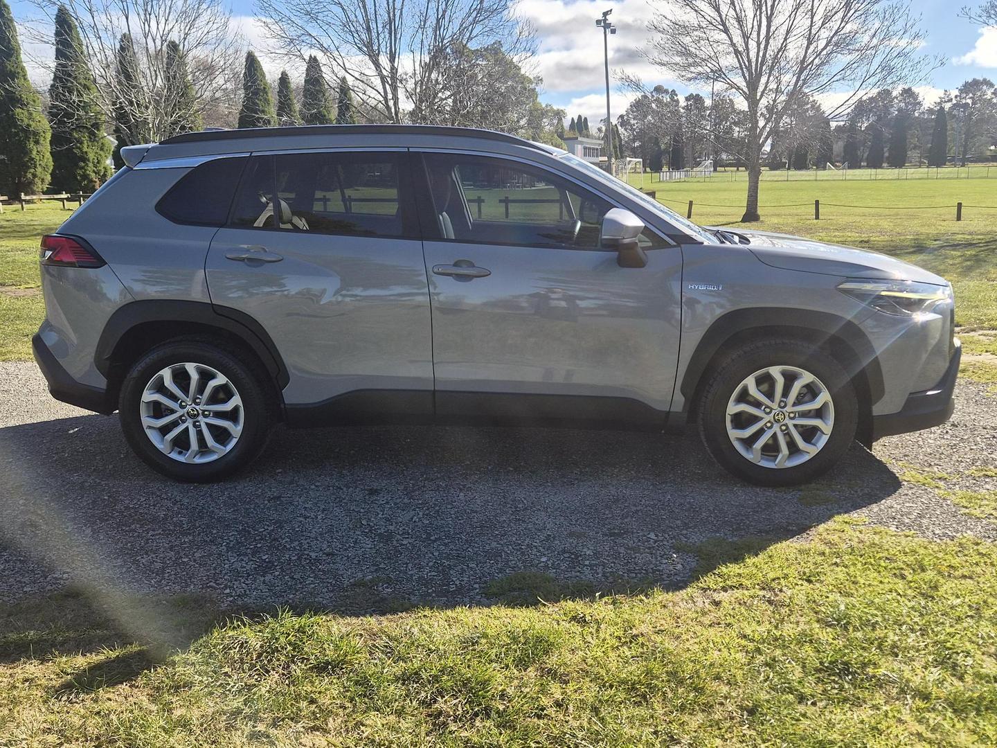 2022 Toyota Corolla Cross GXL in Grey