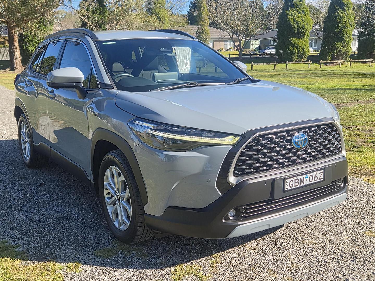 2022 Toyota Corolla Cross GXL in Grey
