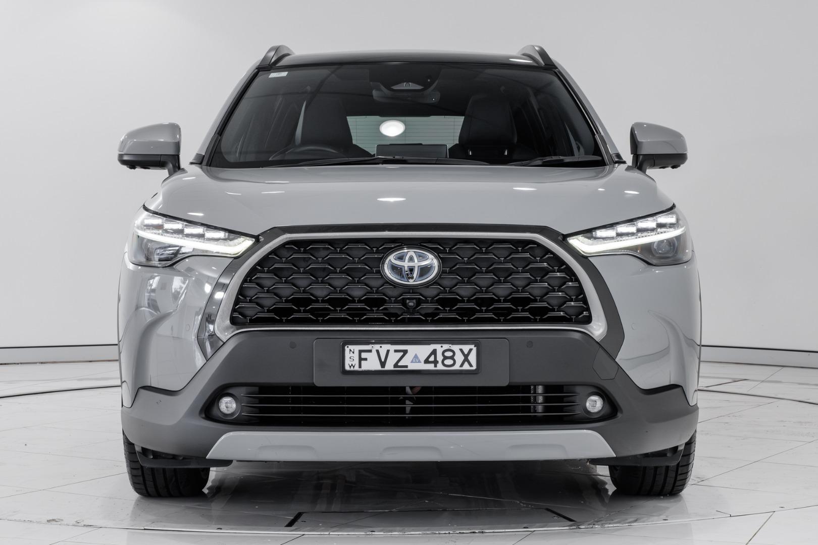 2022 Toyota Corolla Cross Atmos AWD in Grey