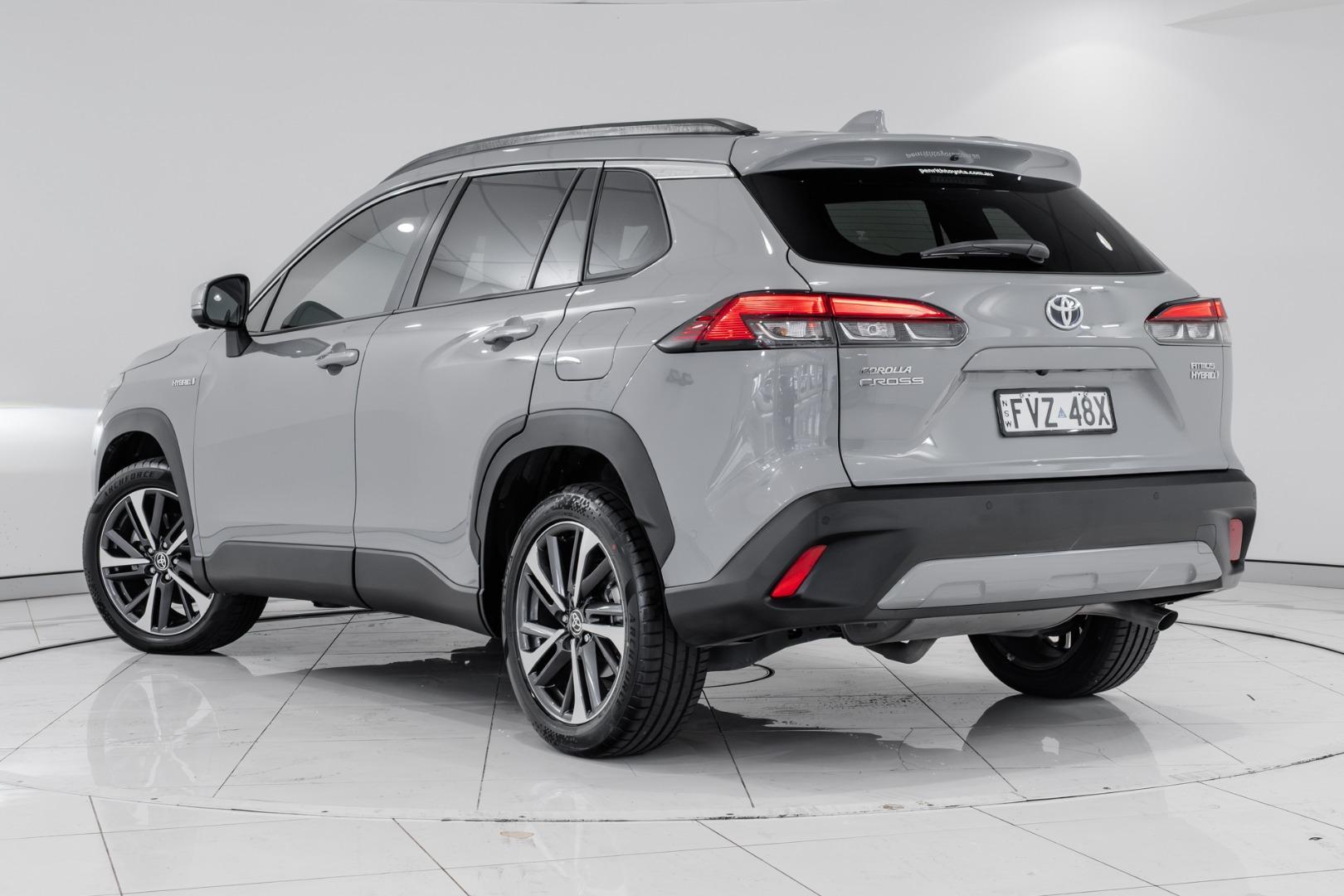 2022 Toyota Corolla Cross Atmos AWD in Grey