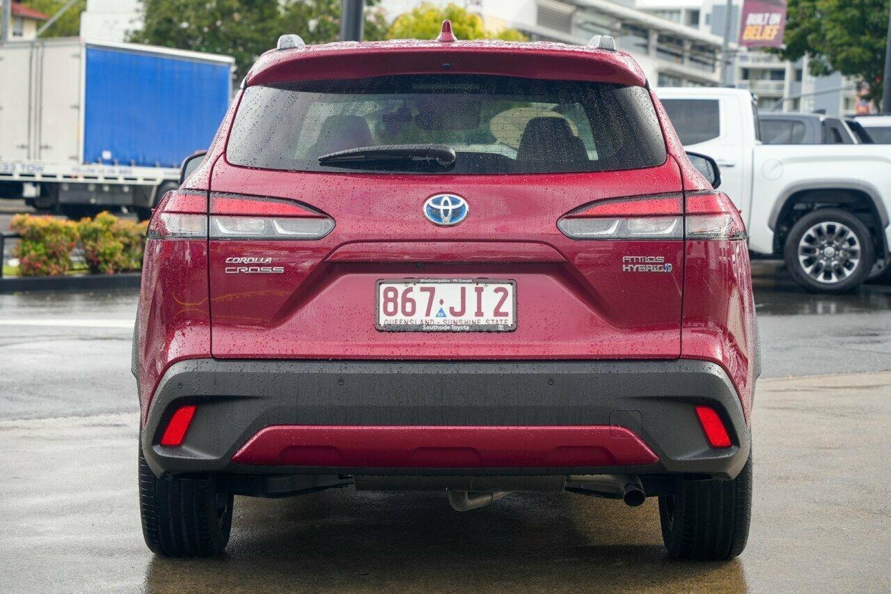 2023 Toyota Corolla Cross Atmos in Red