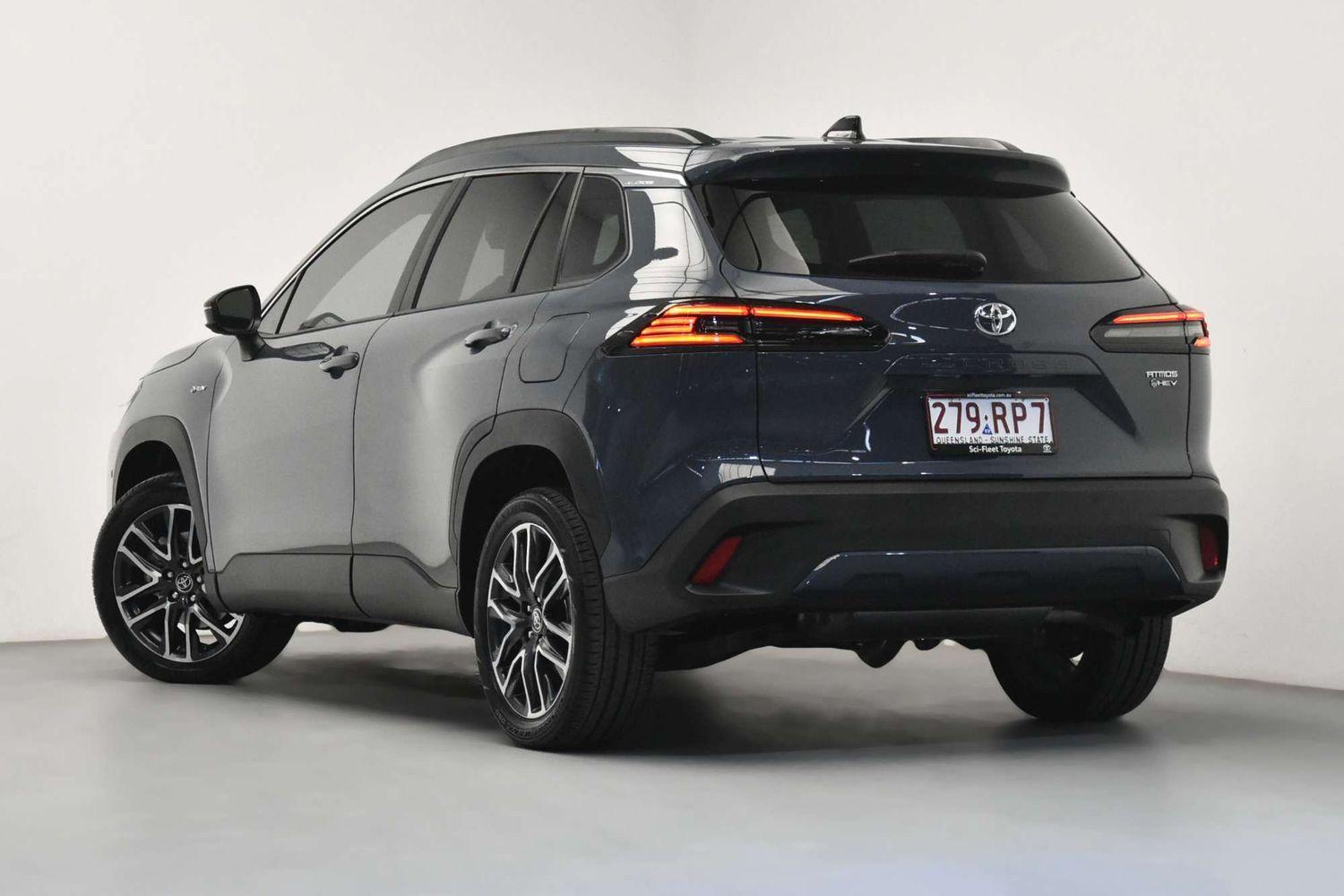 2025 Toyota Corolla Cross Atmos AWD in Grey