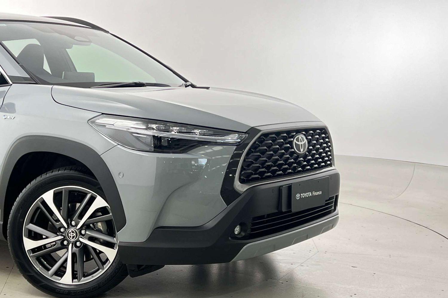 2025 Toyota Corolla Cross Atmos AWD in Grey
