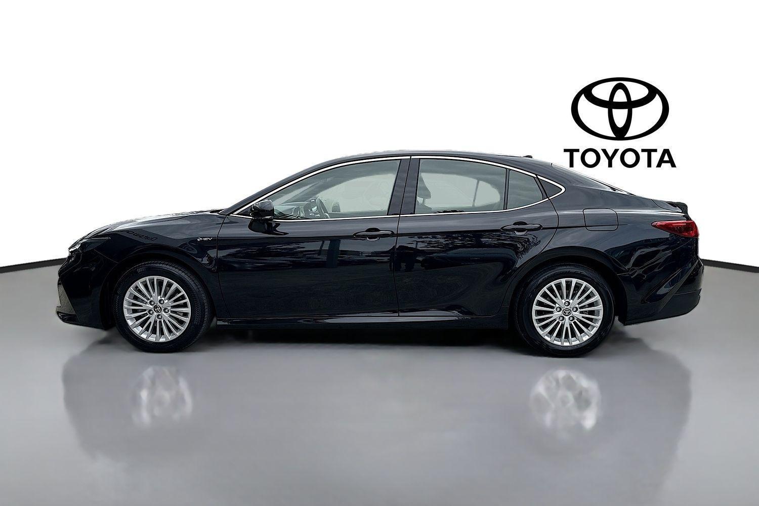 2025 Toyota Camry Ascent in Black