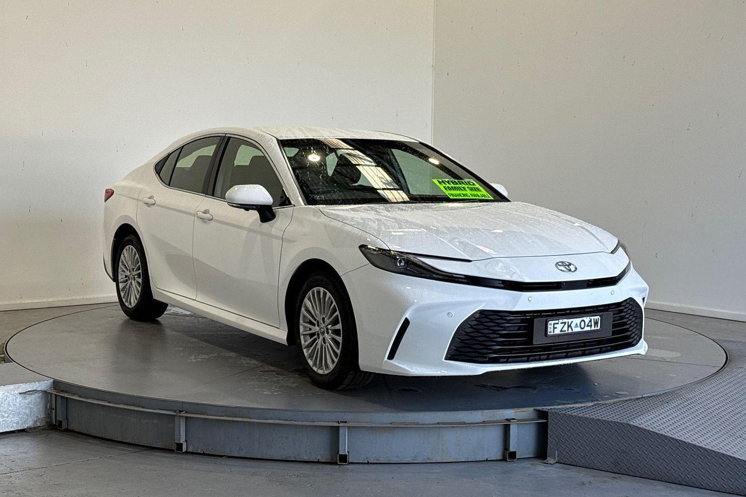 2026 Toyota Camry Ascent in White