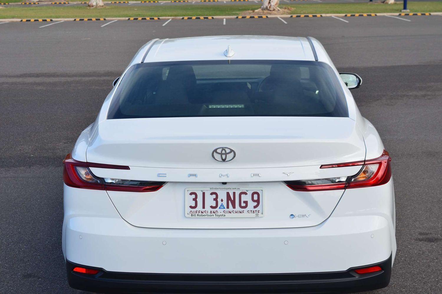 2025 Toyota Camry Ascent Sport in White