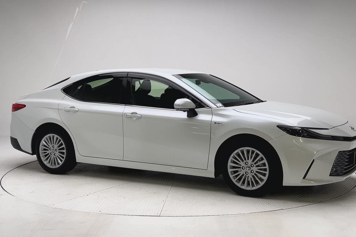 2025 Toyota Camry Ascent in White