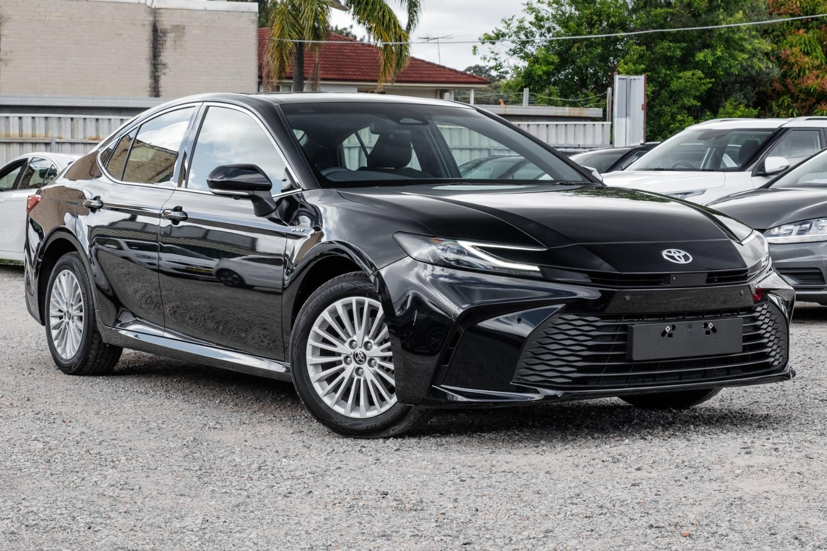2025 Toyota Camry Ascent in Black