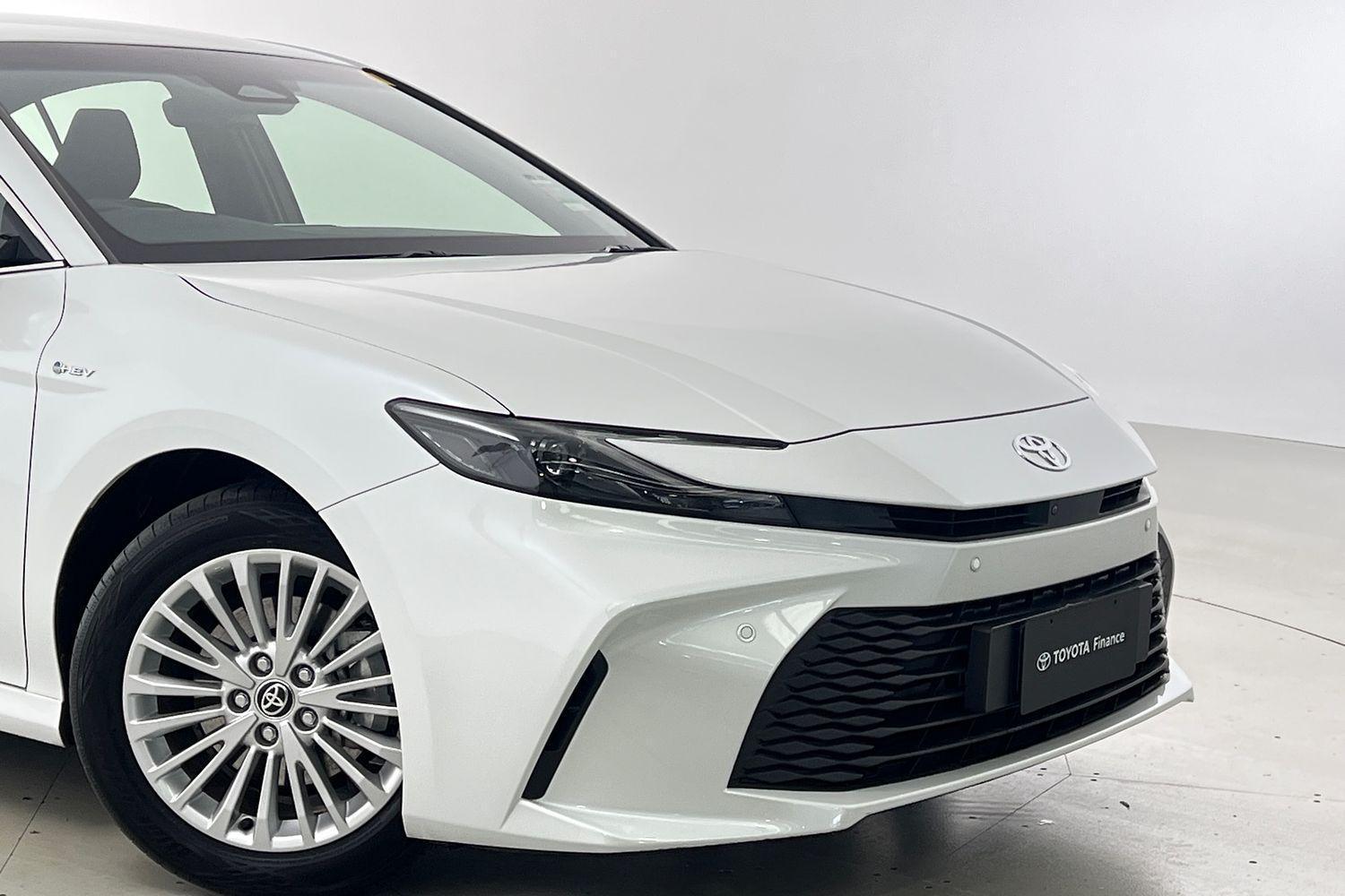 2024 Toyota Camry Ascent in White