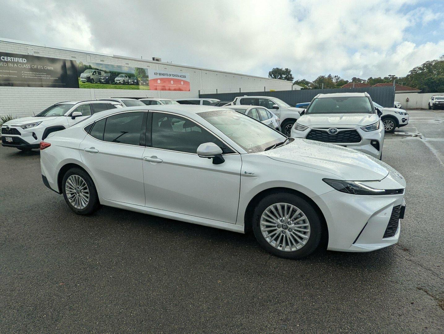 2025 Toyota Camry Ascent Sport in White