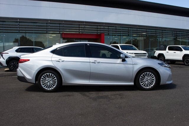 2025 Toyota Camry Ascent in Silver