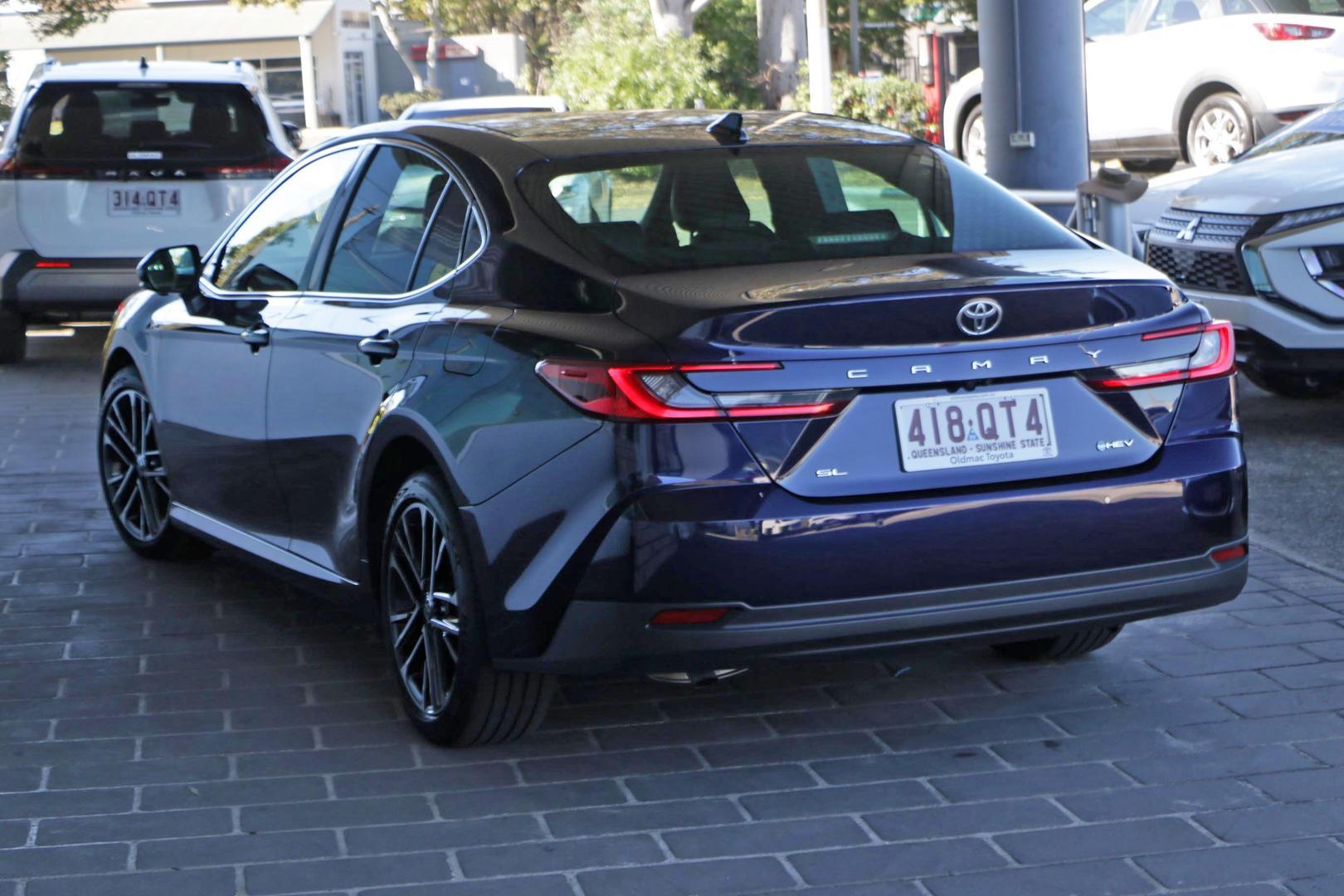 2025 Toyota Camry SL in Blue