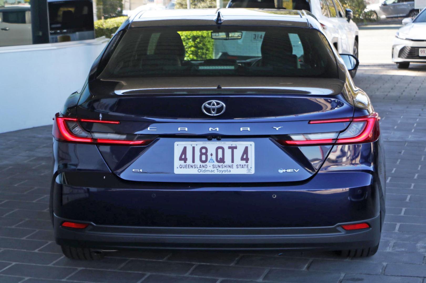 2025 Toyota Camry SL in Blue