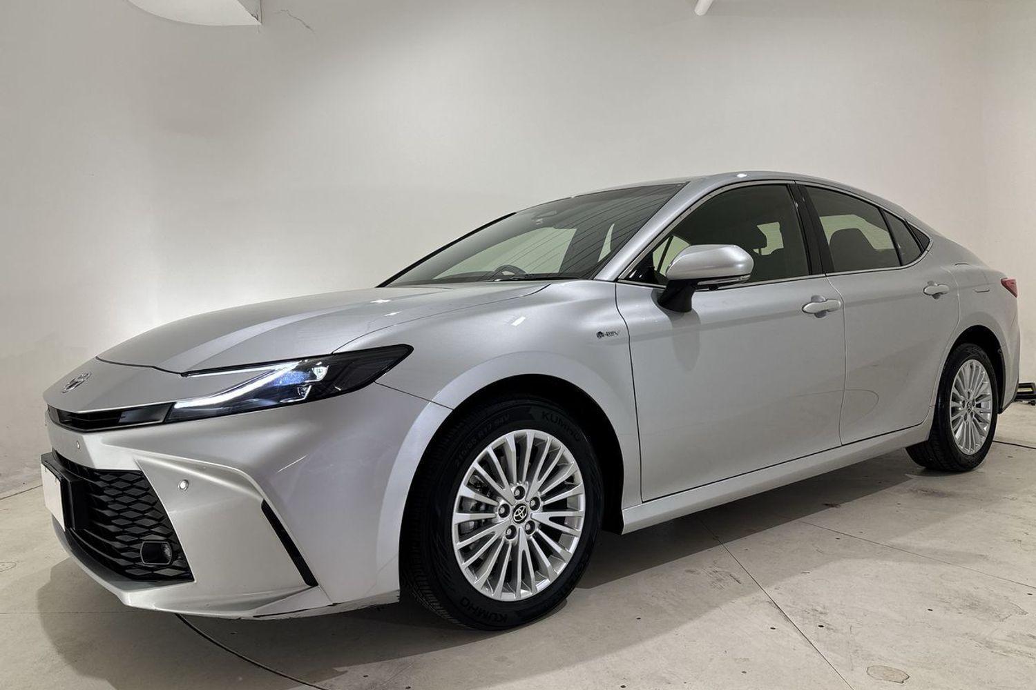 2025 Toyota Camry Ascent Sport in Silver