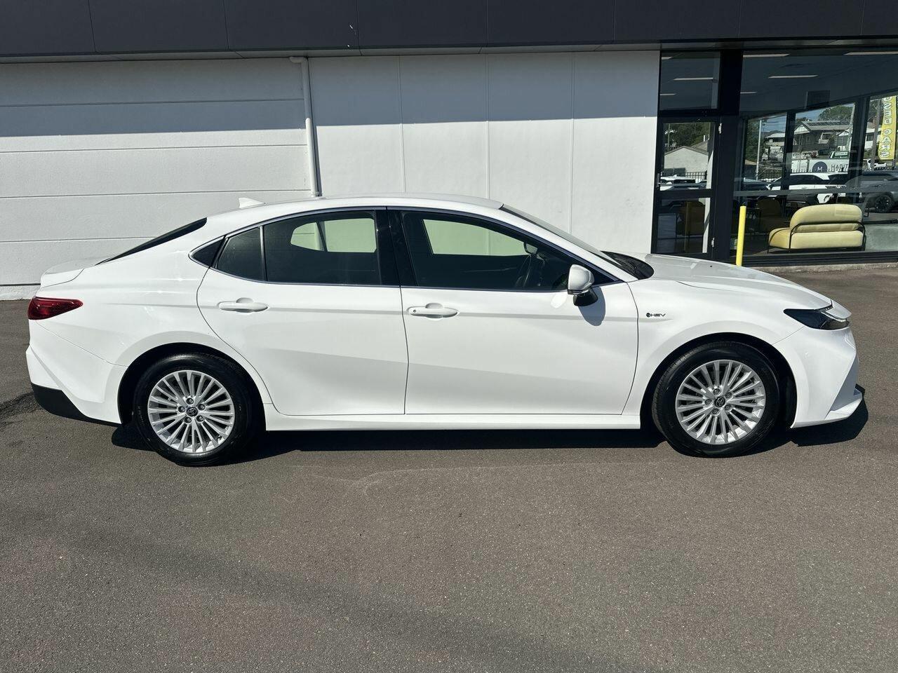 2025 Toyota Camry Ascent Sport in White