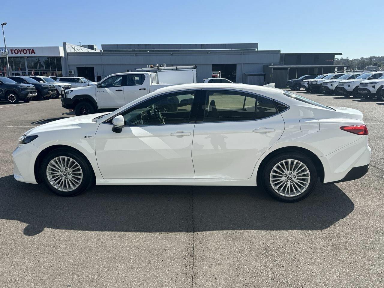 2025 Toyota Camry Ascent Sport in White