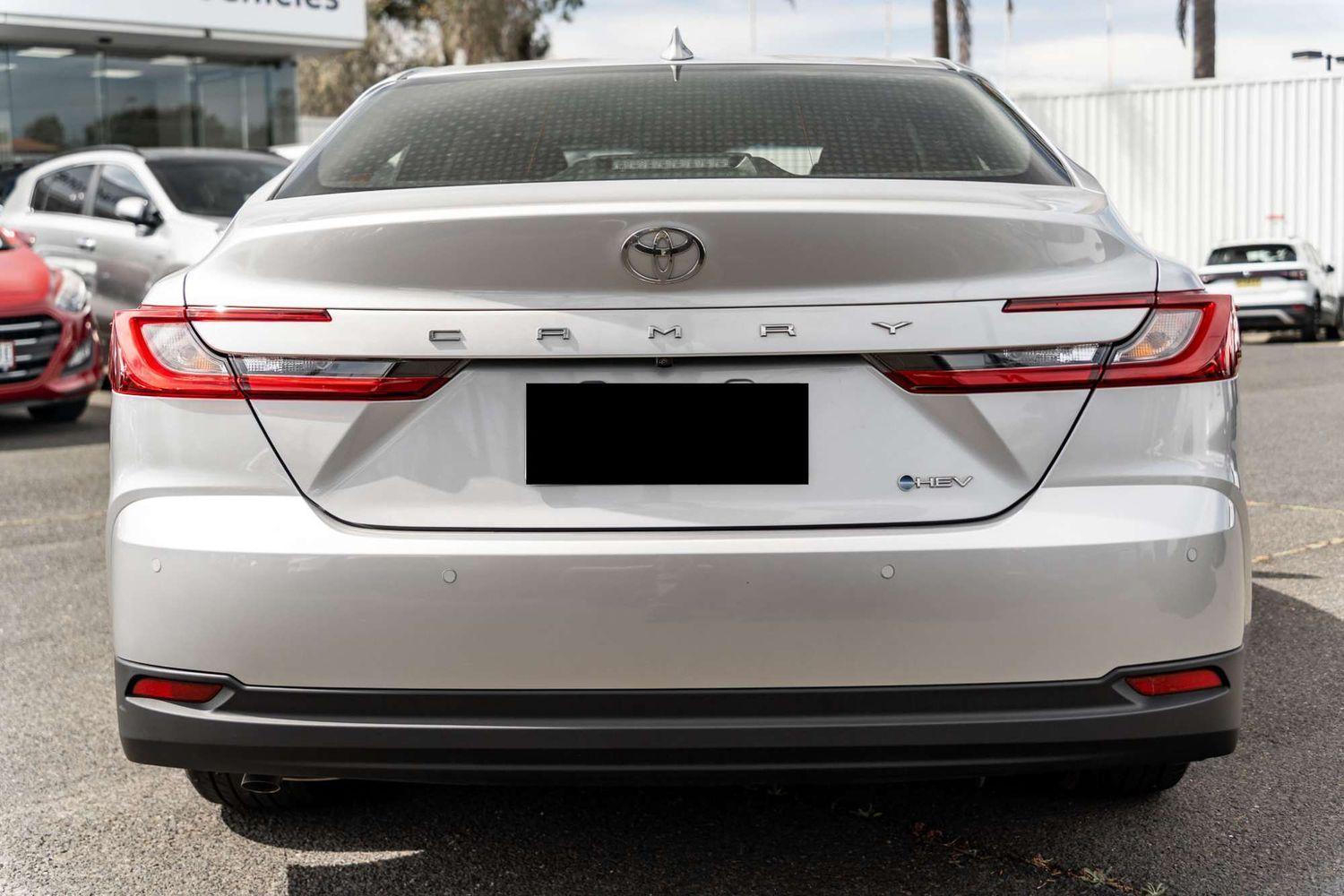 2025 Toyota Camry Ascent in Silver