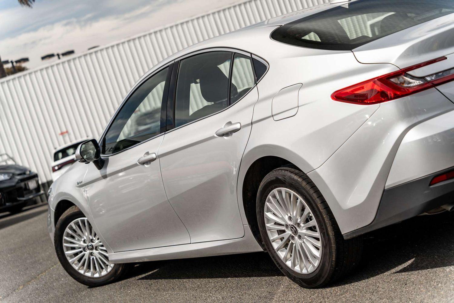 2025 Toyota Camry Ascent in Silver
