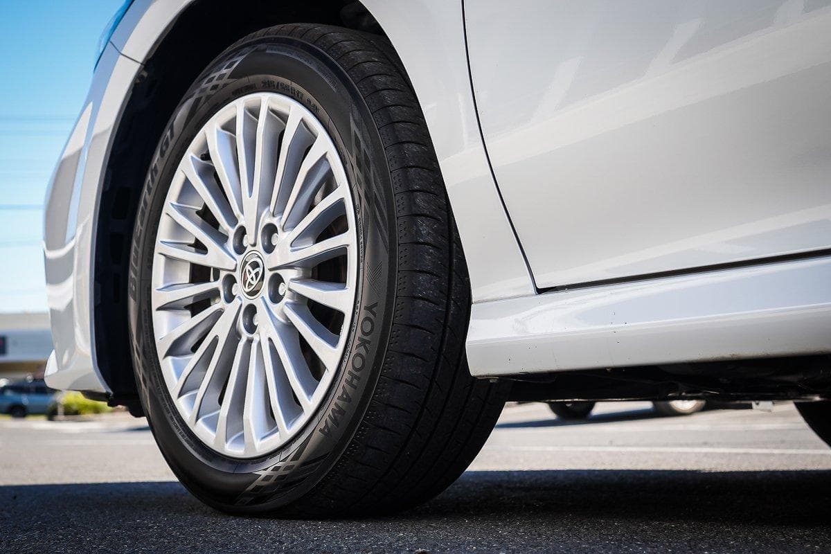 2025 Toyota Camry Ascent Sport in White