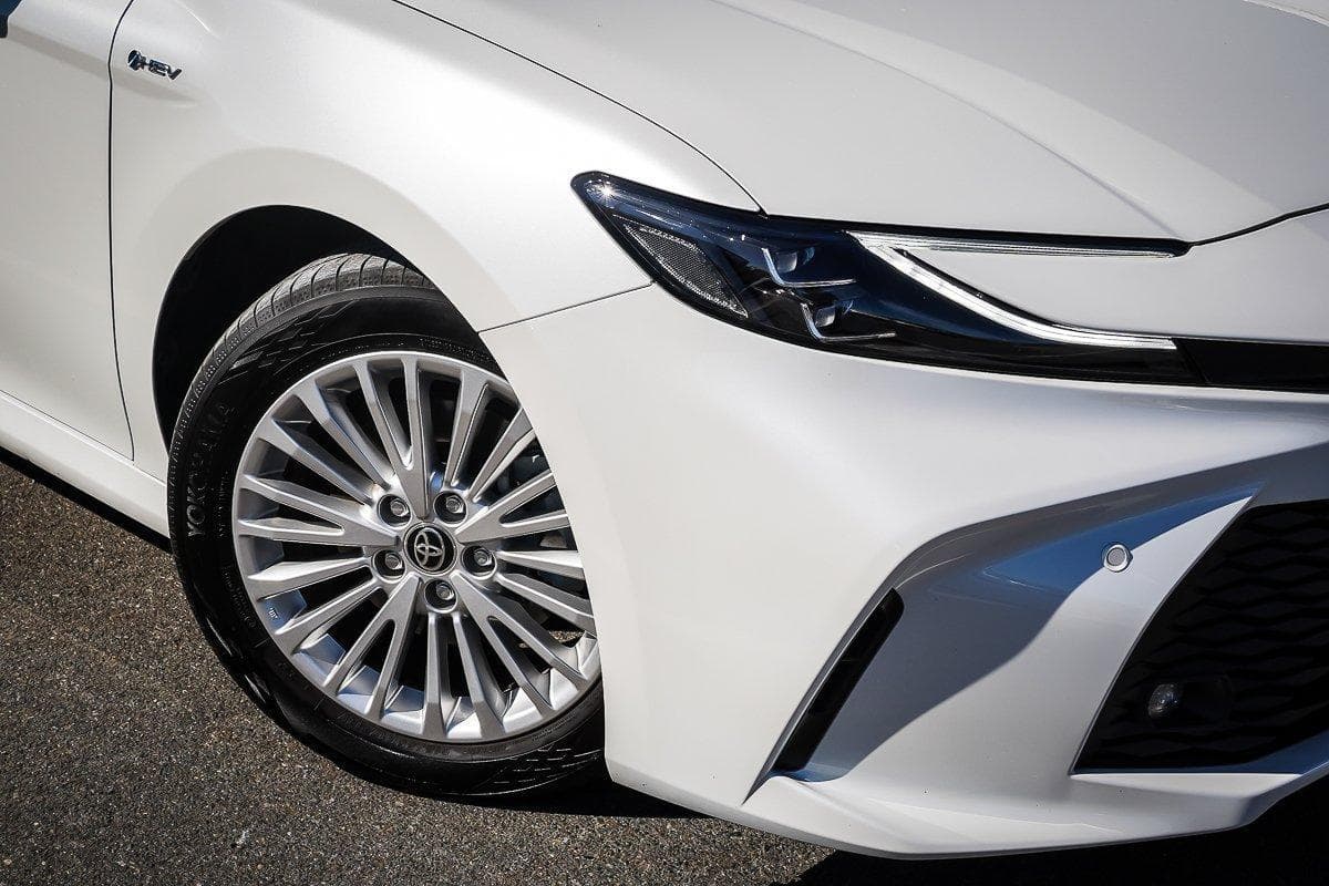 2025 Toyota Camry Ascent Sport in White