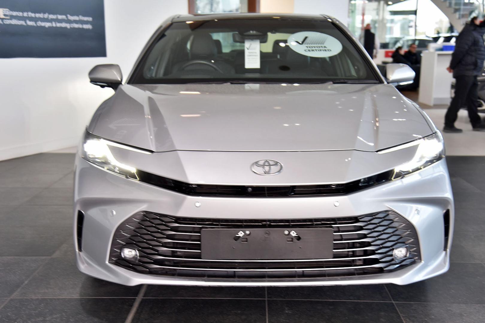 2024 Toyota Camry SL in Silver