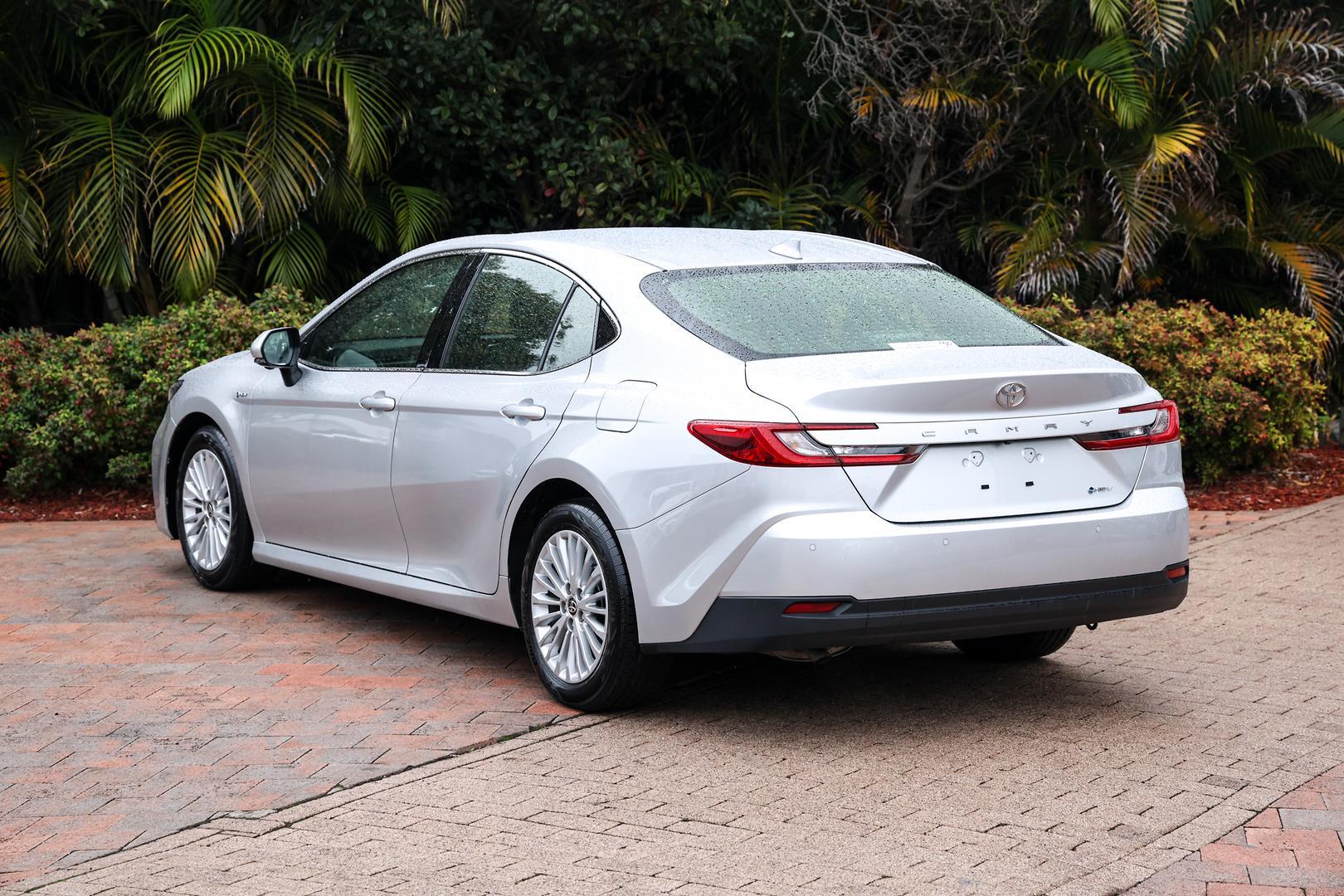 2025 Toyota Camry Ascent in Silver