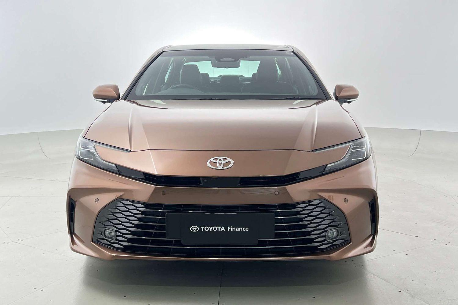 2025 Toyota Camry SL in Bronze